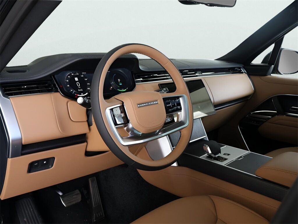 2025 Land Rover Range Rover Plug-In Hybrid SE San Clemente CA