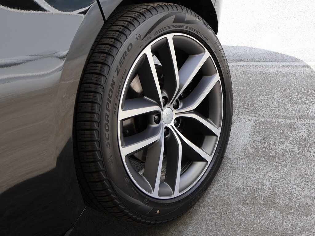 2025 Land Rover Range Rover Plug-In Hybrid SE San Clemente CA