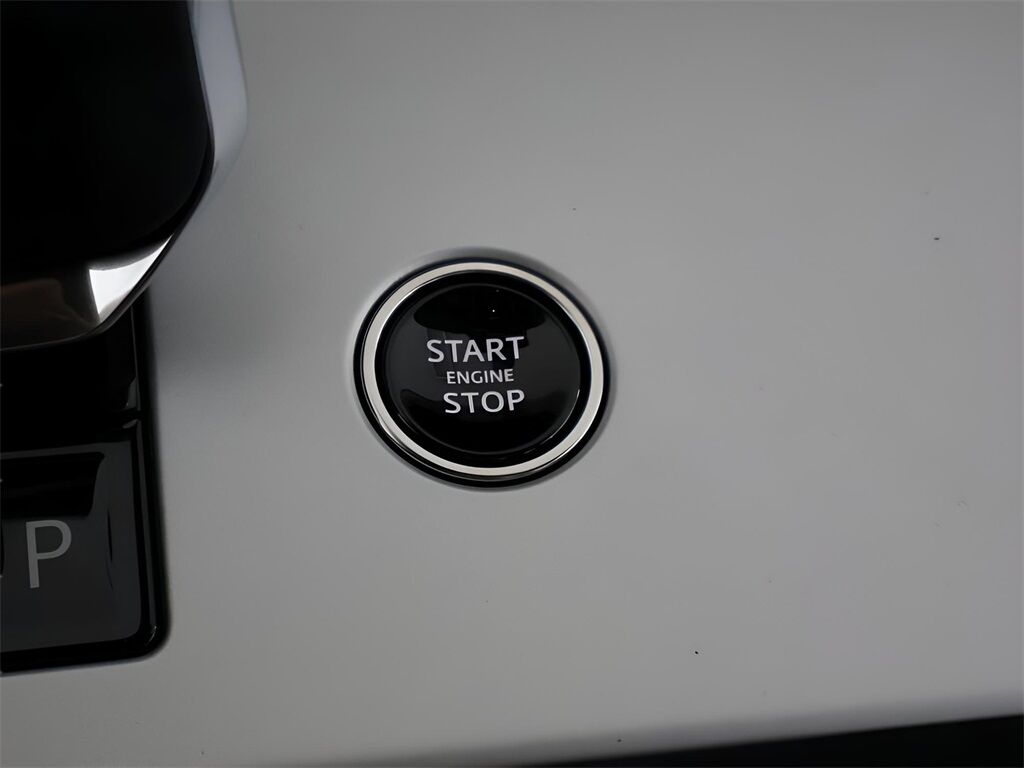 2025 Land Rover Range Rover Plug-In Hybrid SE San Clemente CA