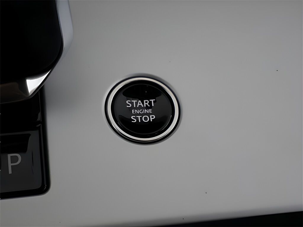 2025 Land Rover Range Rover Plug-In Hybrid SE San Clemente CA