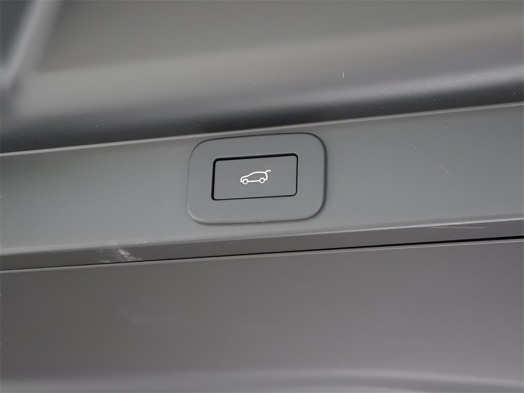 2025 Land Rover Range Rover Plug-In Hybrid SE San Clemente CA