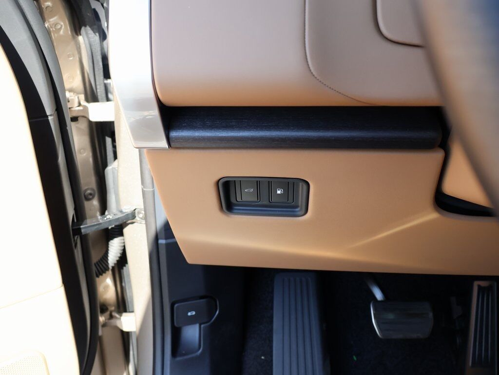 2025 Land Rover Range Rover Plug-In Hybrid SE San Clemente CA