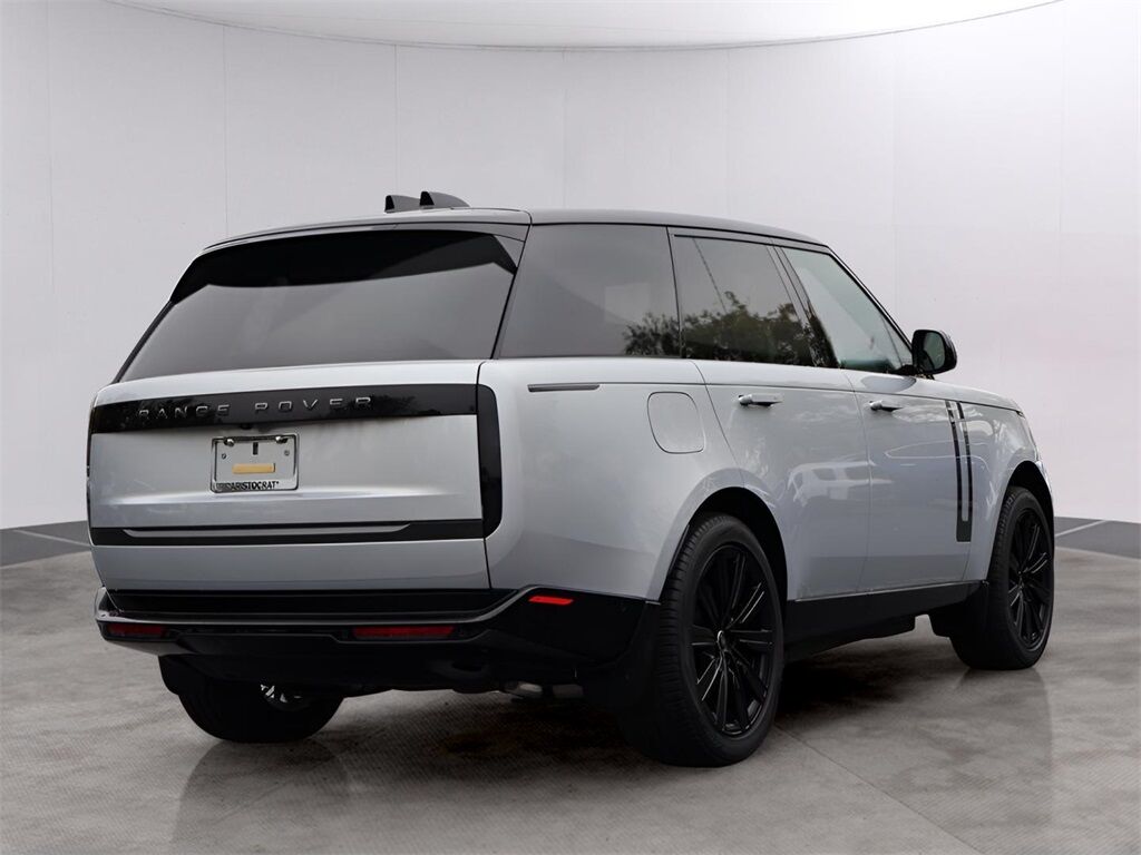 2025 Land Rover Range Rover Plug-In Hybrid SE San Clemente CA
