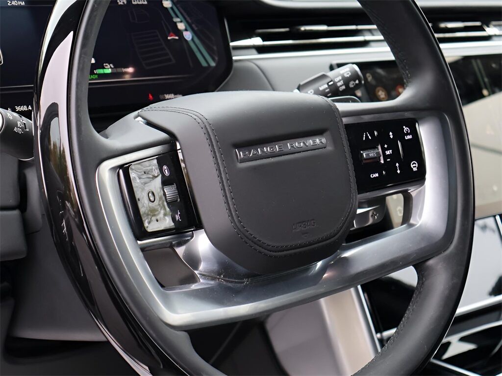 2025 Land Rover Range Rover Plug-In Hybrid SE San Clemente CA