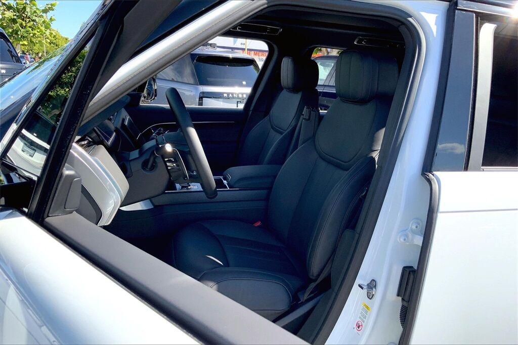 2025 Land Rover Range Rover Plug-In Hybrid SE San Jose CA
