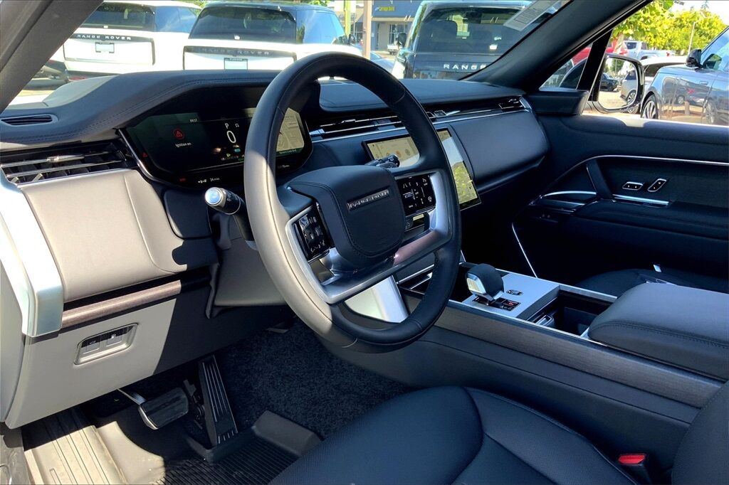 2025 Land Rover Range Rover Plug-In Hybrid SE San Jose CA