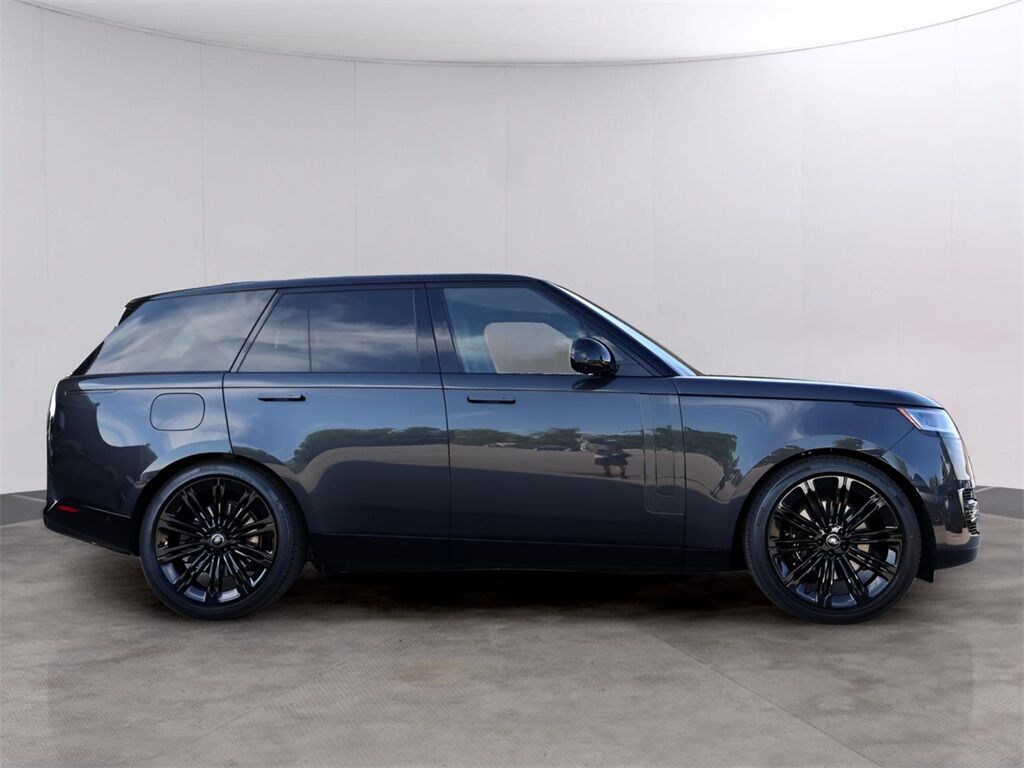 2025 Land Rover Range Rover SE San Clemente CA
