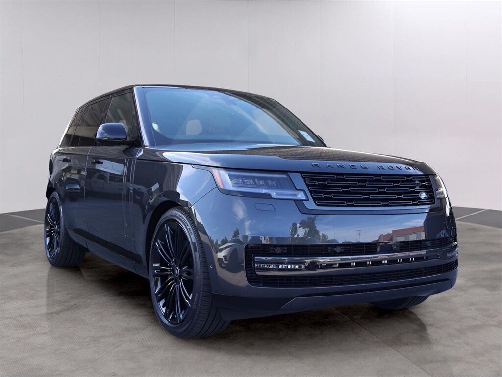 2025 Land Rover Range Rover SE