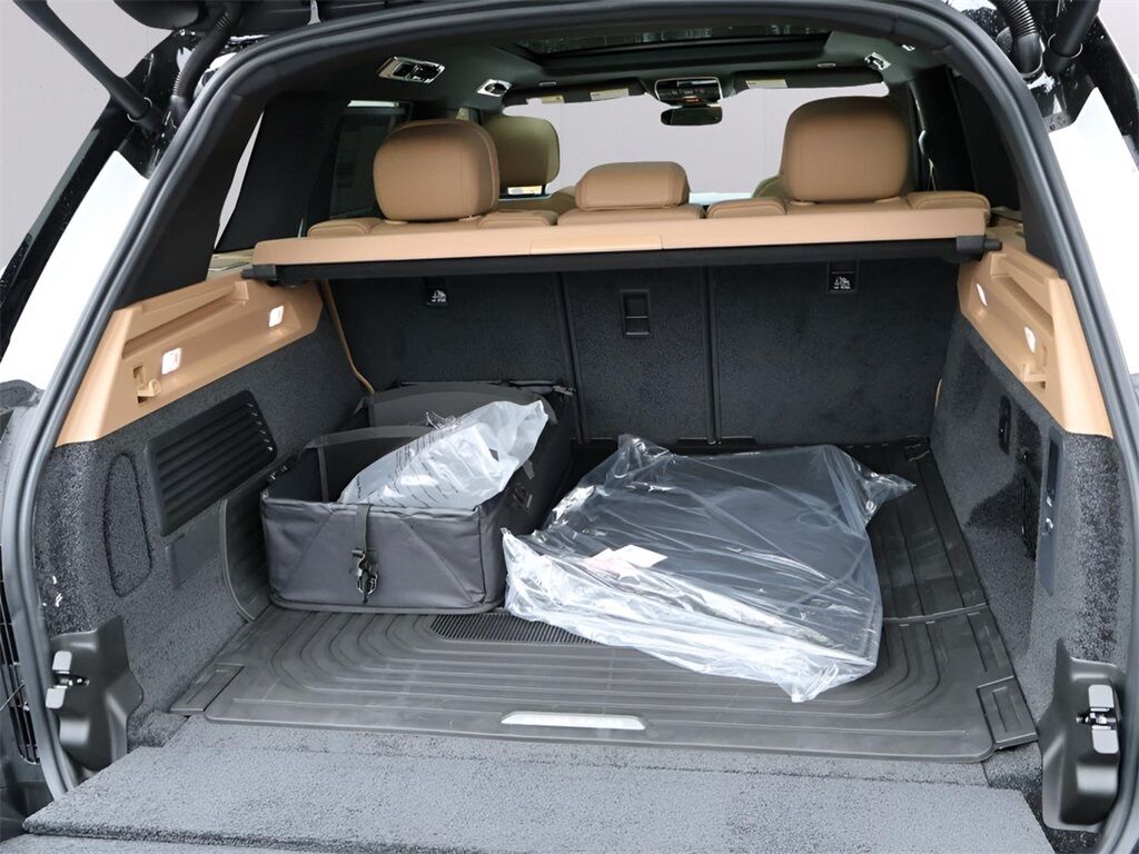 2025 Land Rover Range Rover SE San Clemente CA