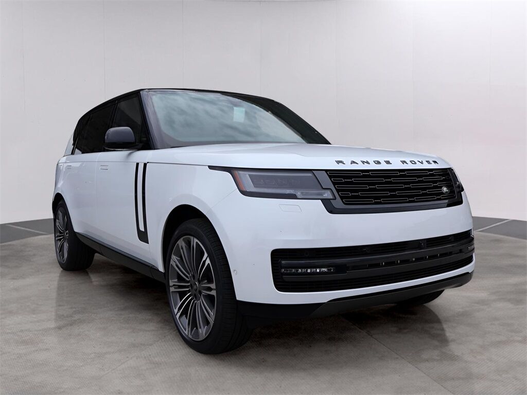 2025 Land Rover Range Rover SE