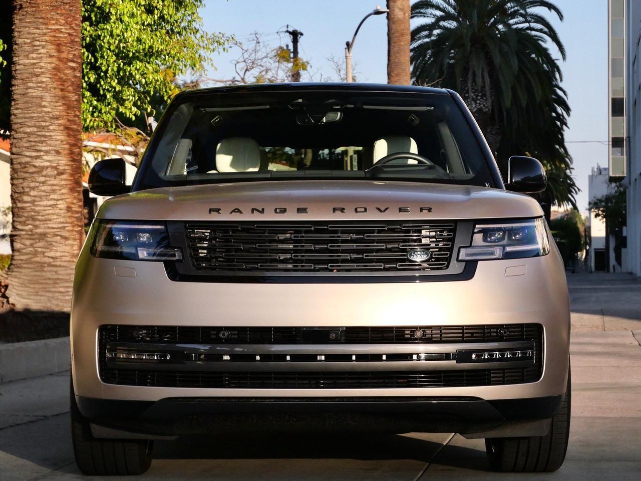 2025 Land Rover Range Rover SE SE