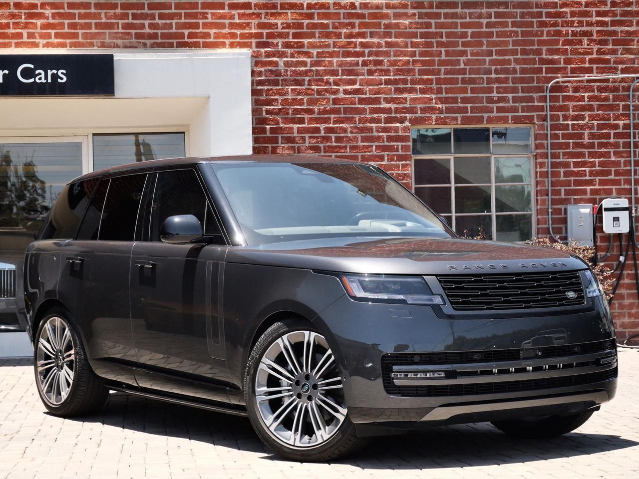 2025 Land Rover Range Rover SE SE