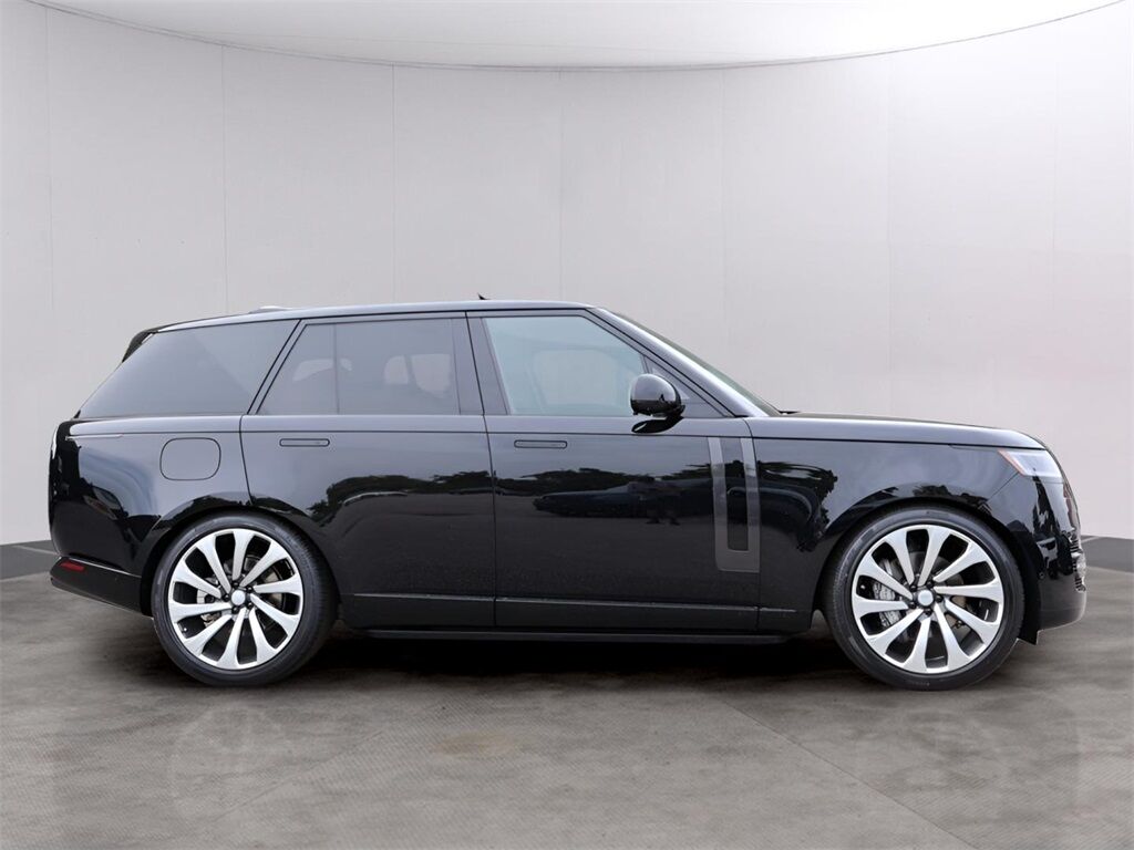 2025 Land Rover Range Rover SE San Clemente CA