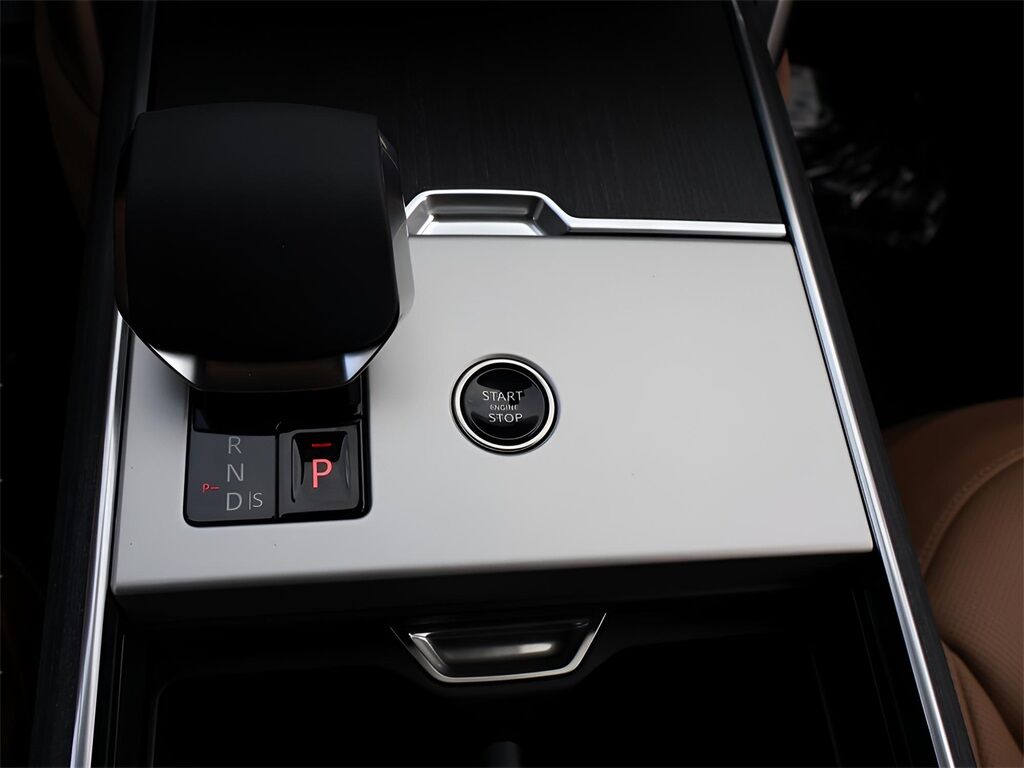 2025 Land Rover Range Rover SE San Clemente CA