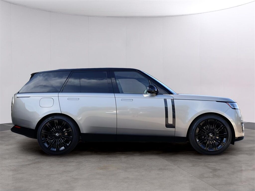 2025 Land Rover Range Rover SE San Clemente CA