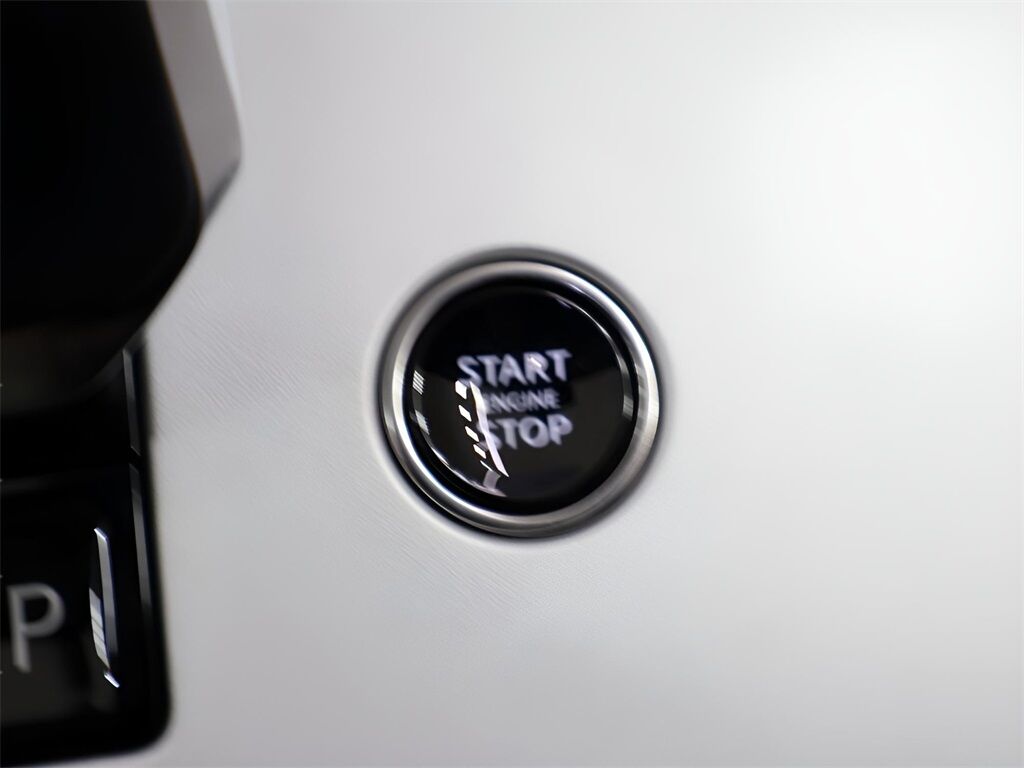 2025 Land Rover Range Rover SE San Clemente CA