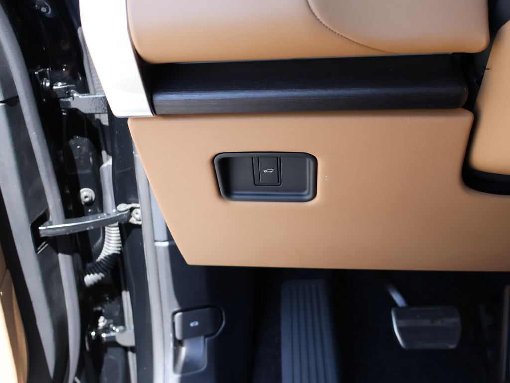 2025 Land Rover Range Rover SE San Clemente CA