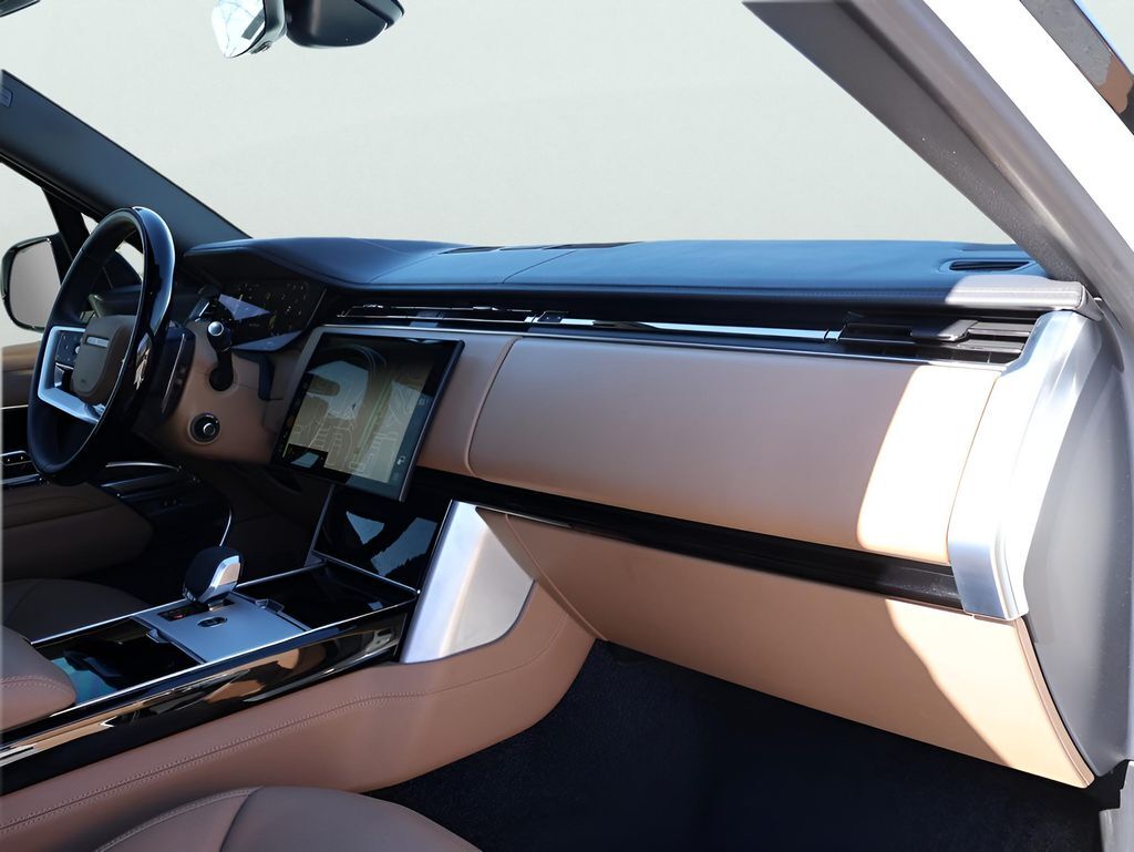 2025 Land Rover Range Rover SE San Clemente CA