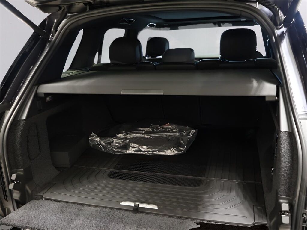 2025 Land Rover Range Rover SE San Clemente CA