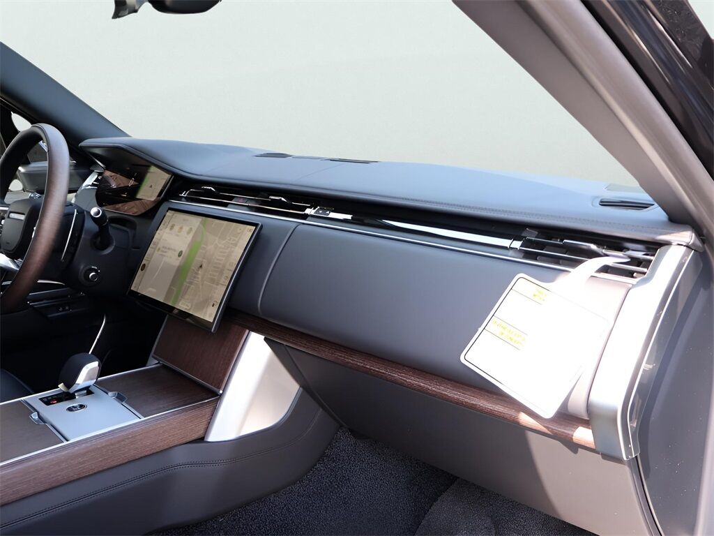 2025 Land Rover Range Rover SE San Clemente CA