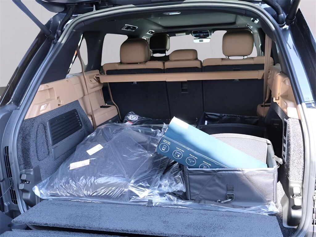 2025 Land Rover Range Rover SE San Clemente CA