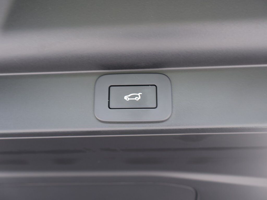 2025 Land Rover Range Rover SE San Clemente CA