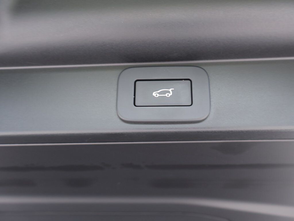 2025 Land Rover Range Rover SE San Clemente CA