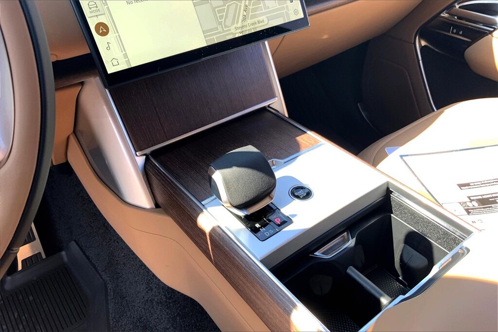 2025 Land Rover Range Rover SE San Jose CA