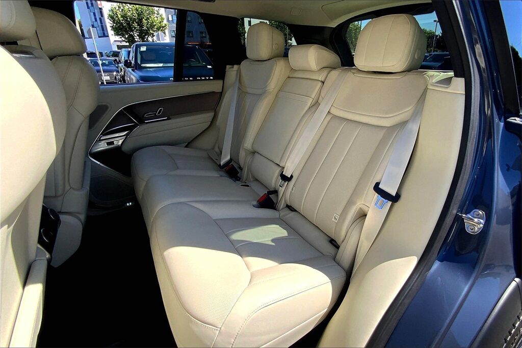 2025 Land Rover Range Rover SE San Jose CA