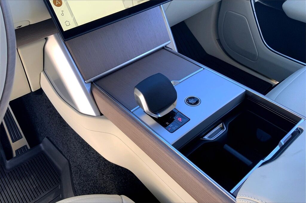 2025 Land Rover Range Rover SE San Jose CA