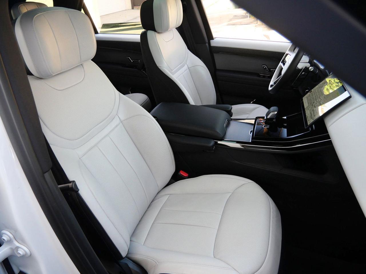 2025 Land Rover Range Rover Sport Dynamic SE Dynamic SE Lawrence KS