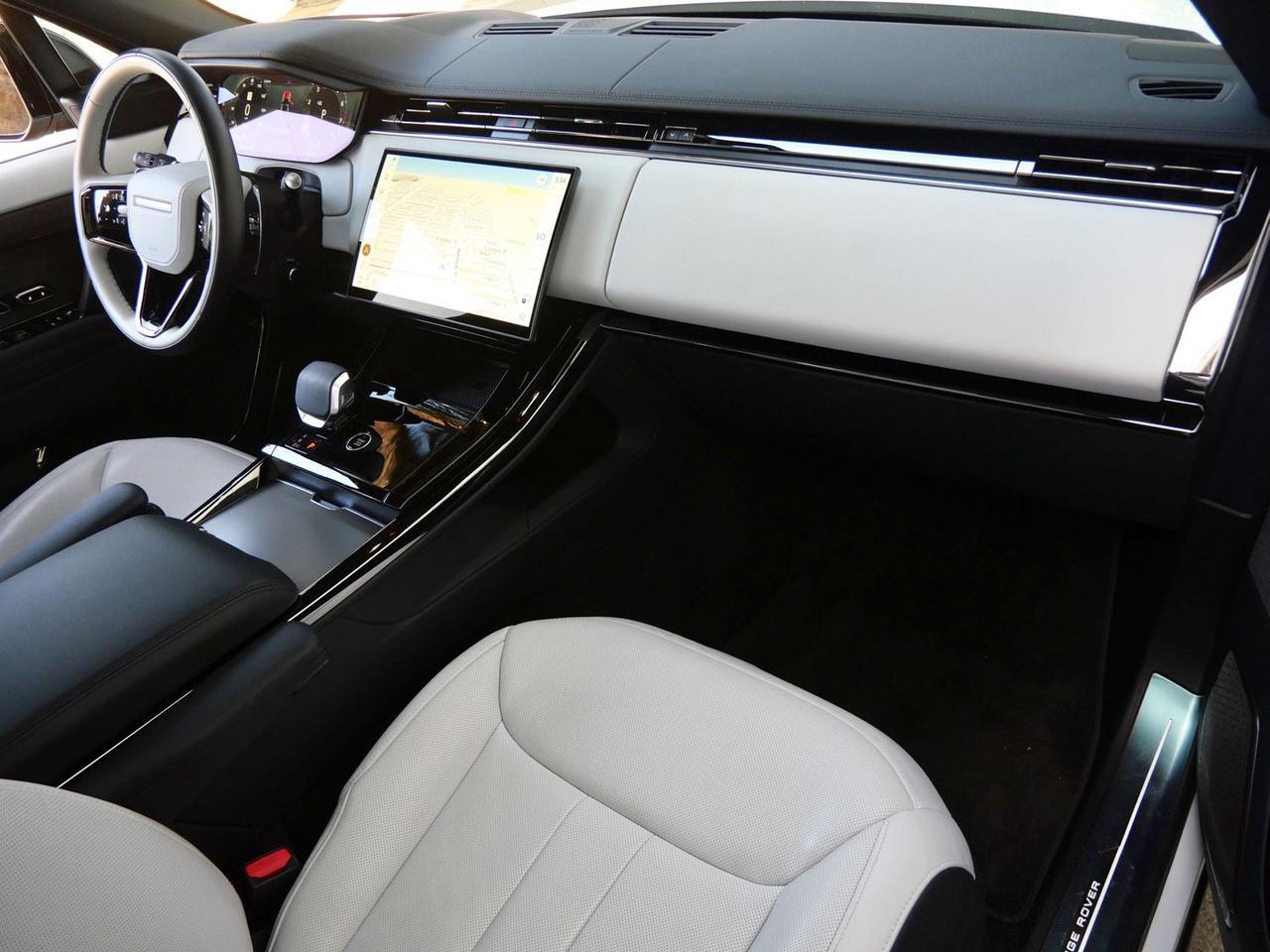 2025 Land Rover Range Rover Sport Dynamic SE Dynamic SE Lawrence KS