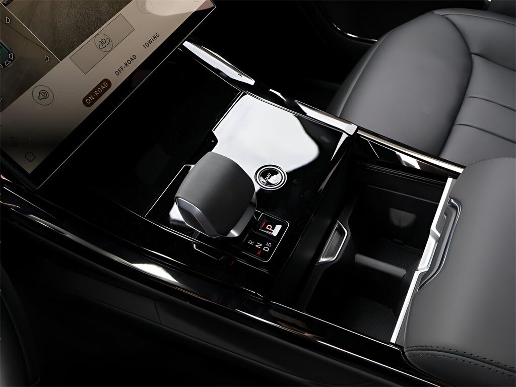 2025 Land Rover Range Rover Sport Plug-in Hybrid Dynamic SE San Clemente CA