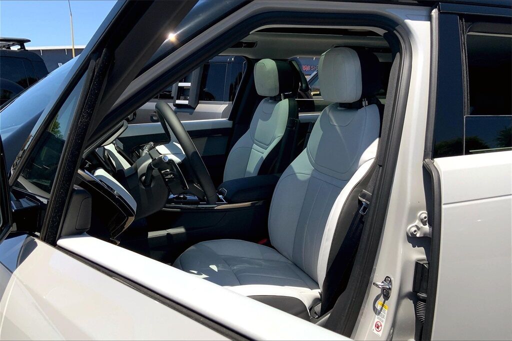 2025 Land Rover Range Rover Sport Plug-in Hybrid Dynamic SE San Jose CA