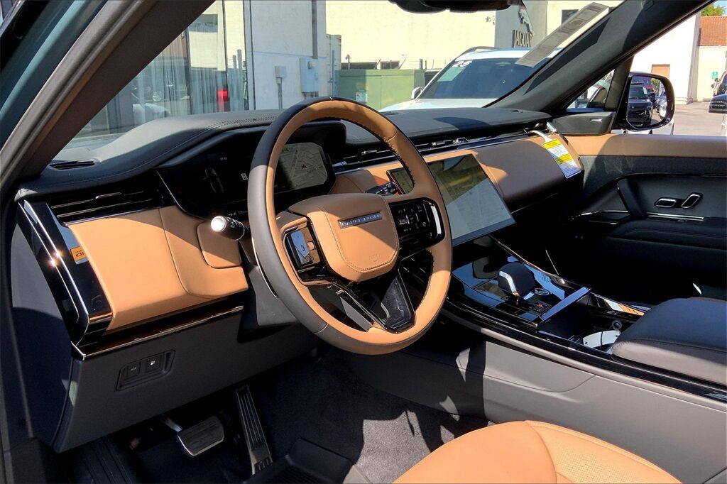 2025 Land Rover Range Rover Sport Plug-in Hybrid Dynamic SE San Jose CA