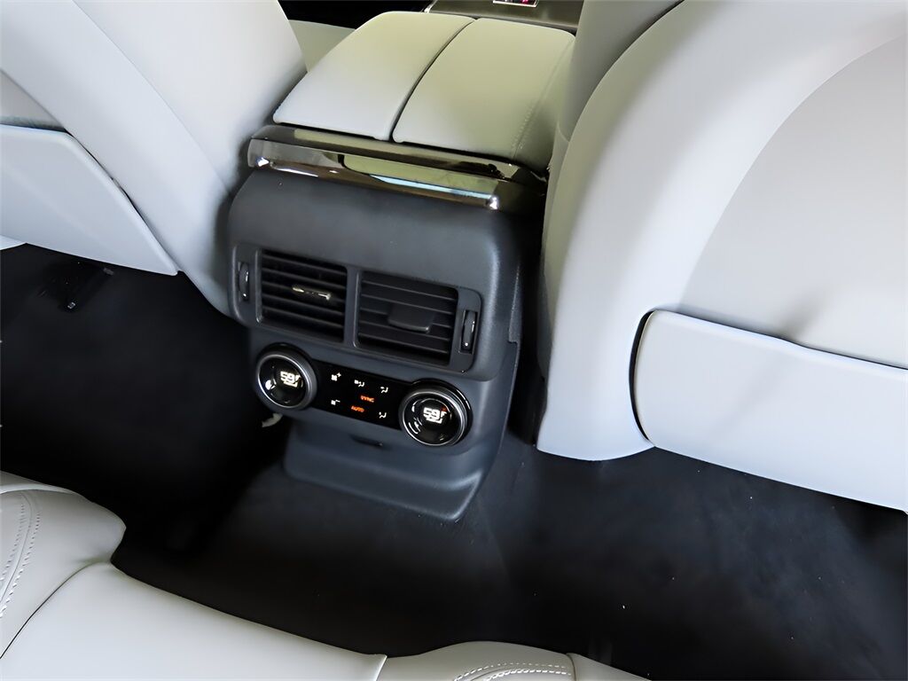 2025 Land Rover Range Rover Velar Dynamic SE San Clemente CA