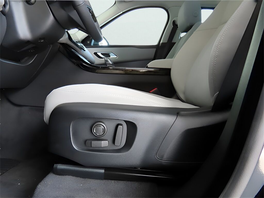 2025 Land Rover Range Rover Velar Dynamic SE San Clemente CA