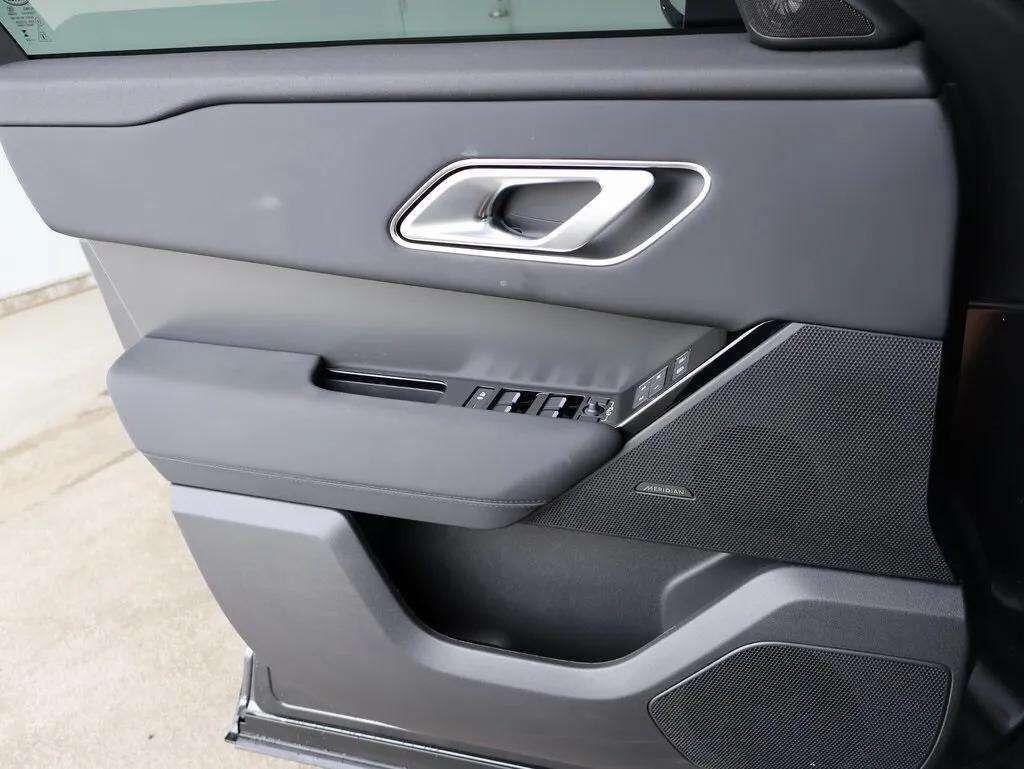 2025 Land Rover Range Rover Velar Dynamic SE San Clemente CA