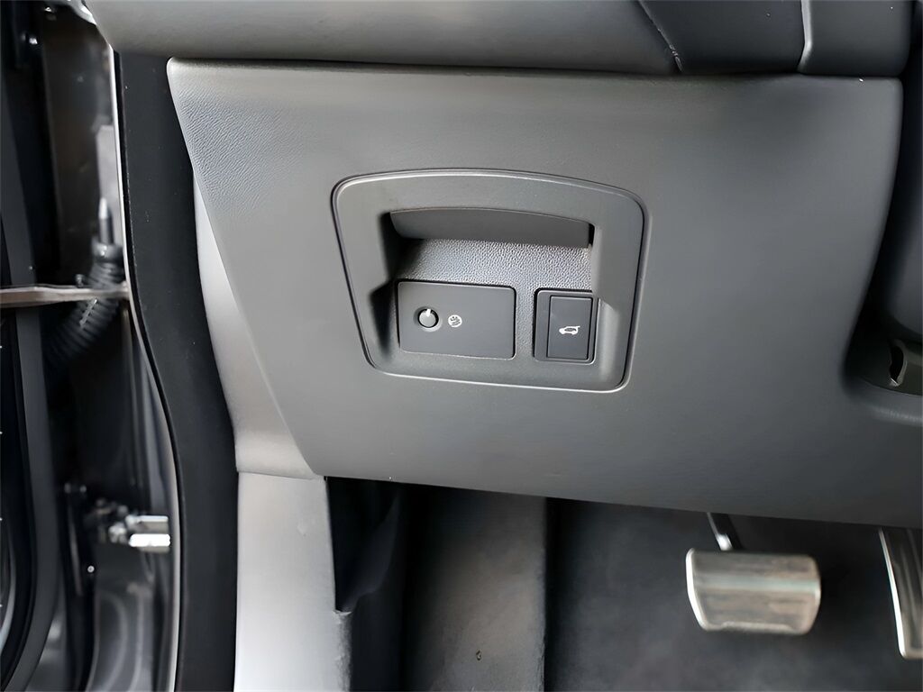 2025 Land Rover Range Rover Velar Dynamic SE San Clemente CA