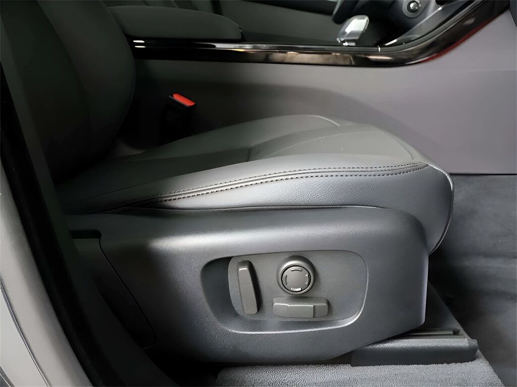2025 Land Rover Range Rover Velar Dynamic SE San Clemente CA