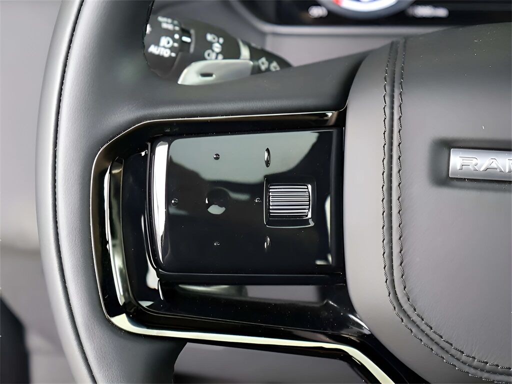 2025 Land Rover Range Rover Velar Dynamic SE San Clemente CA