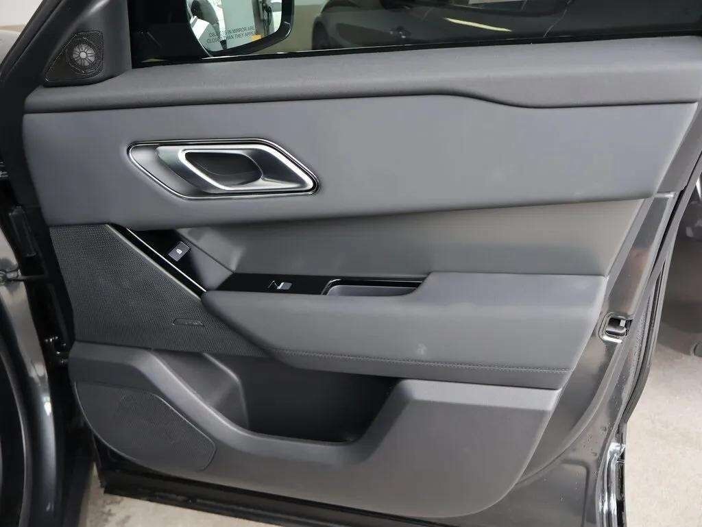 2025 Land Rover Range Rover Velar Dynamic SE San Clemente CA