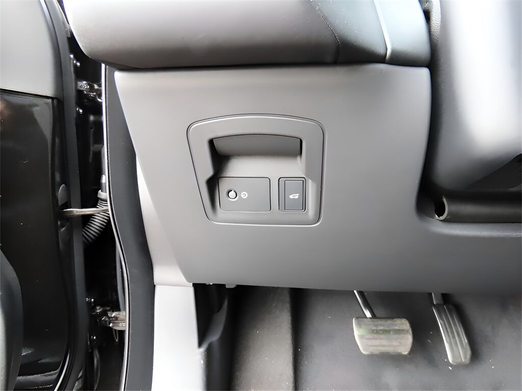 2025 Land Rover Range Rover Velar Dynamic SE San Clemente CA
