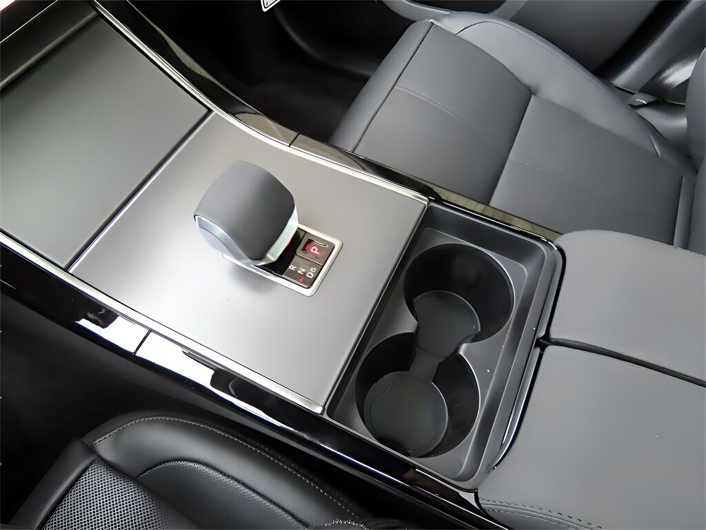 2025 Land Rover Range Rover Velar Dynamic SE San Clemente CA