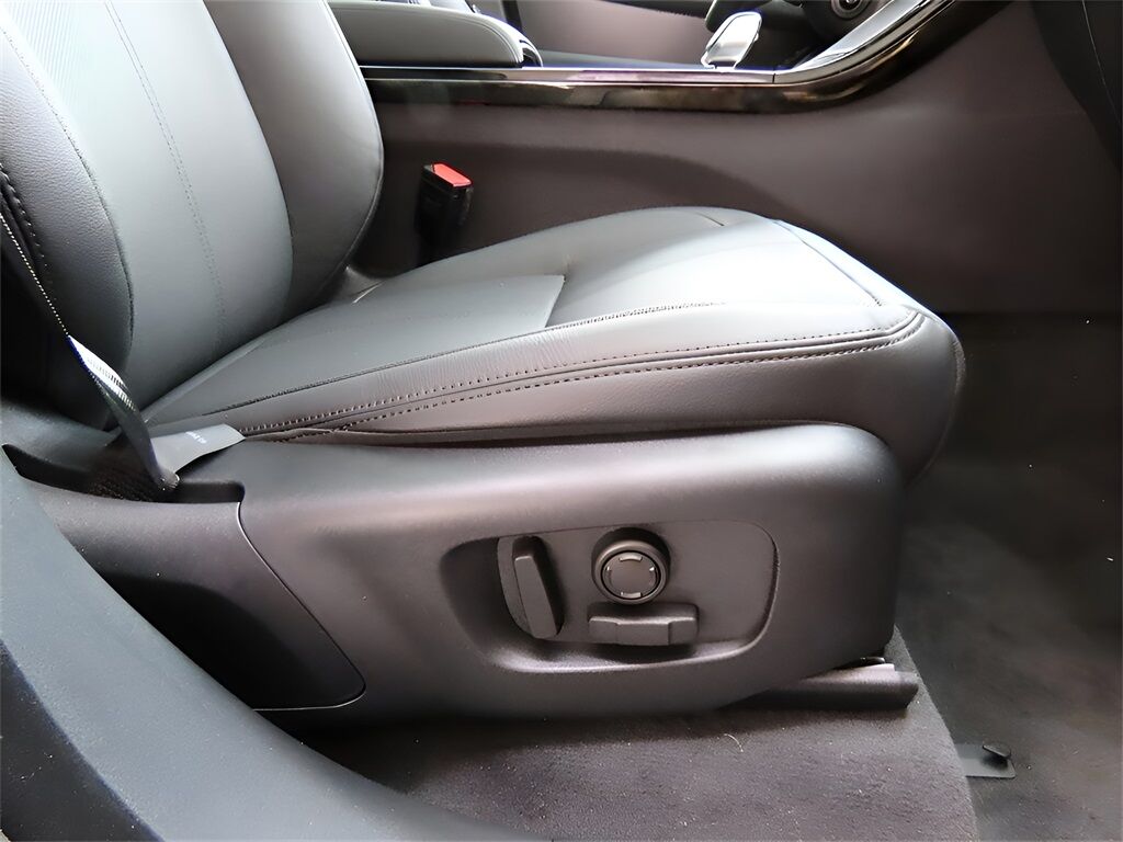 2025 Land Rover Range Rover Velar Dynamic SE San Clemente CA