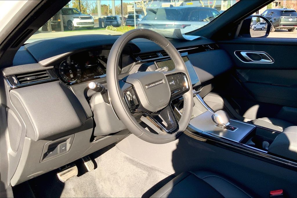 2025 Land Rover Range Rover Velar Dynamic SE San Jose CA