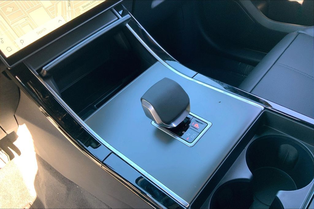 2025 Land Rover Range Rover Velar Dynamic SE San Jose CA