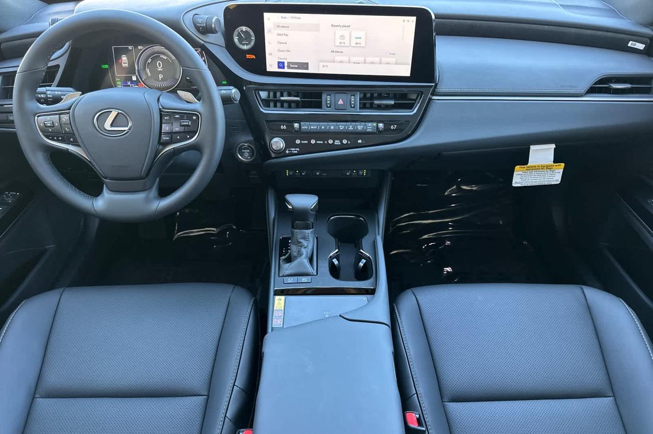 2025 Lexus ES Roseville CA