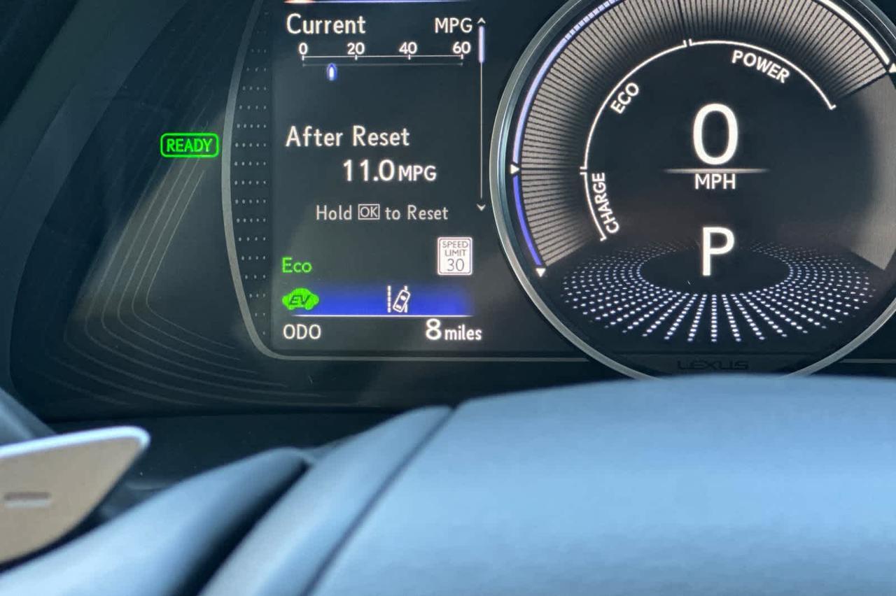 2025 Lexus ES Roseville CA