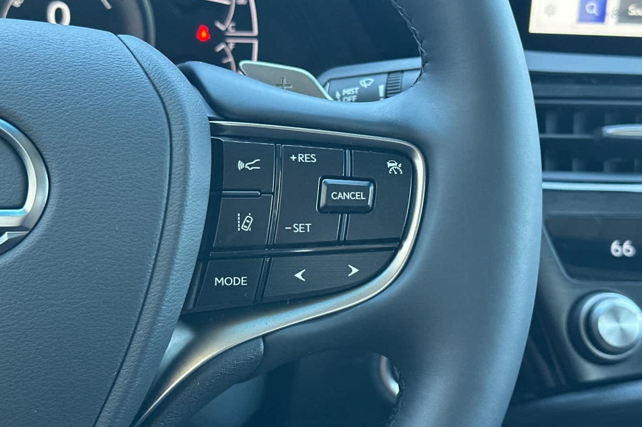 2025 Lexus ES Roseville CA